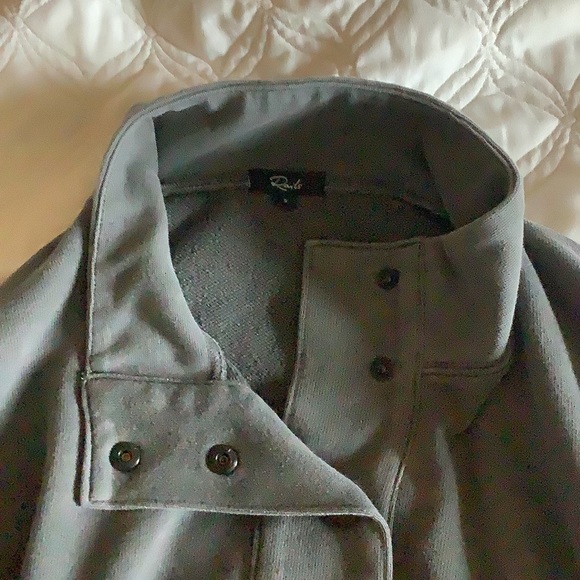 Women’s Rails pullover! - Picture 2 of 4